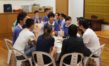 介绍慈青大家庭  学院生发心加入